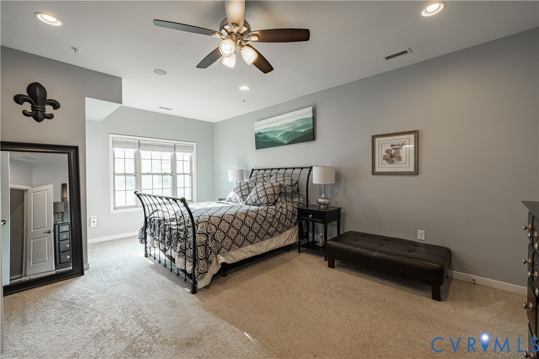 3906 Village Commons Walk