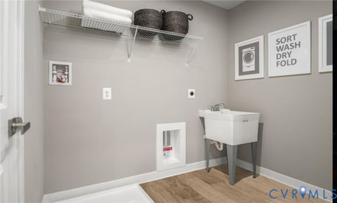 Tiny photo for 1 Nine Iron Drive, Richmond, VA 23223 (MLS # 2616435)