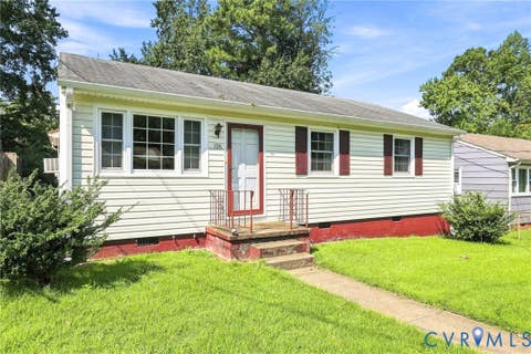 Tiny photo for 1106 Stewart Avenue, Hopewell, VA 23860 (MLS # 2620049)