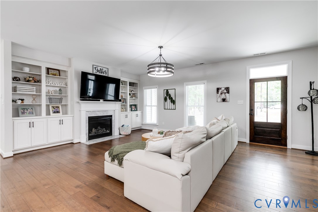 6113 Autumn Bluff Road