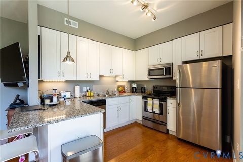 Tiny photo for 2028 W Cary Street, Richmond, VA 23220 (MLS # 2602768)