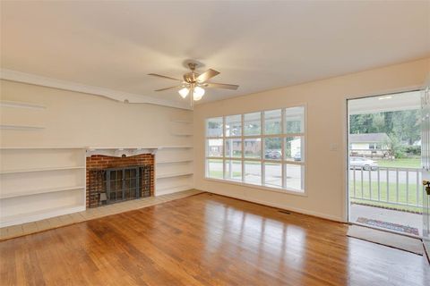 Tiny photo for 605 Spruce Road, Newport News, VA 23601 (MLS # 2527497)