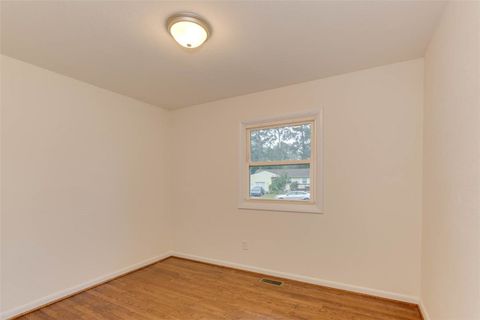 Tiny photo for 605 Spruce Road, Newport News, VA 23601 (MLS # 2527497)