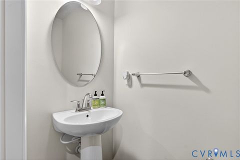 Tiny photo for 963 Taylor Green Drive, Sandston, VA 23150 (MLS # 2607794)