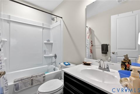 Tiny photo for 963 Taylor Green Drive, Sandston, VA 23150 (MLS # 2607794)