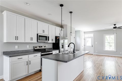 Tiny photo for 1800 Maury Street, Richmond, VA 23224 (MLS # 2607834)