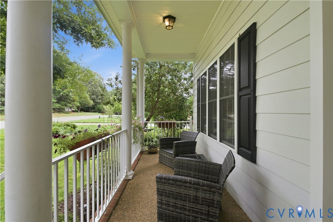 11341 Royal Lane