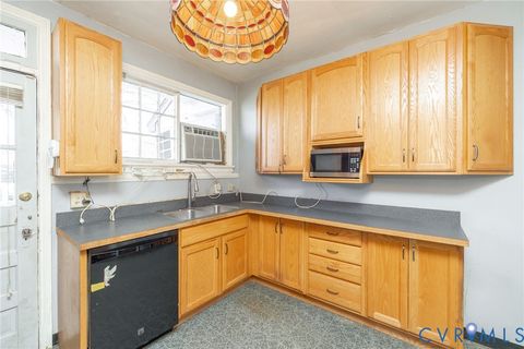 Tiny photo for 3510 Hanover Avenue, Richmond, VA 23221 (MLS # 2604728)