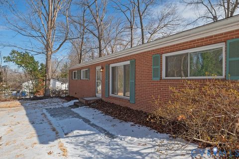 Tiny photo for 165 Ironwood Road, North Chesterfield, VA 23236 (MLS # 2603012)