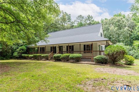 Photo of 4415 Spoonbill Drive, Powhatan, VA 23139 (MLS # 2616937)