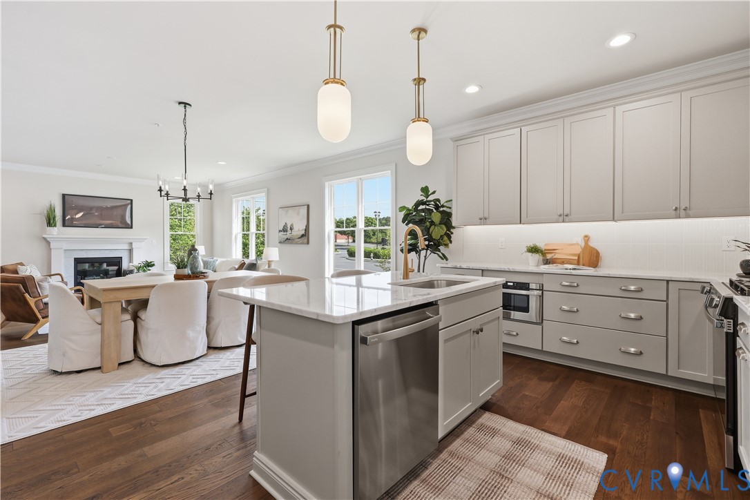 3932 Lantern View Place