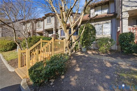 Tiny photo for 114 Inland View Drive, Newport News, VA 23603 (MLS # 2600592)