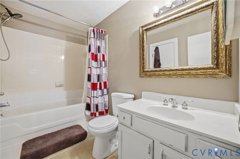 Tiny photo for 114 Inland View Drive, Newport News, VA 23603 (MLS # 2600592)