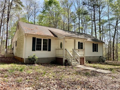 8255 Dash Lane Jetersville VA 23083