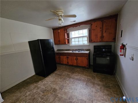 Tiny photo for 2201 S Kinsley Avenue, Richmond, VA 23224 (MLS # 2530772)