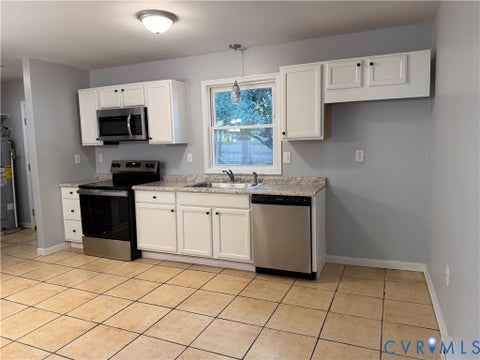 Tiny photo for 6149 Thierry Street, North Chesterfield, VA 23234 (MLS # 2628602)