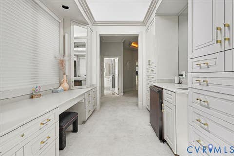 Tiny photo for 390 Saddleback KNL, Nellysford, VA 22958 (MLS # 2620045)