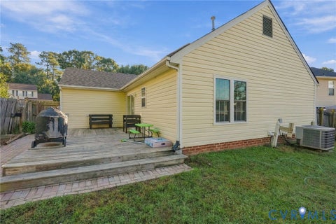 Tiny photo for 9642 Ransom Hills Terrace, North Chesterfield, VA 23237 (MLS # 2628015)