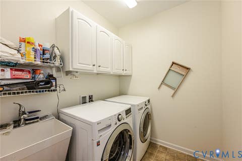 Tiny photo for 7778 Southamptonshire Way, New Kent, VA 23124 (MLS # 2617731)