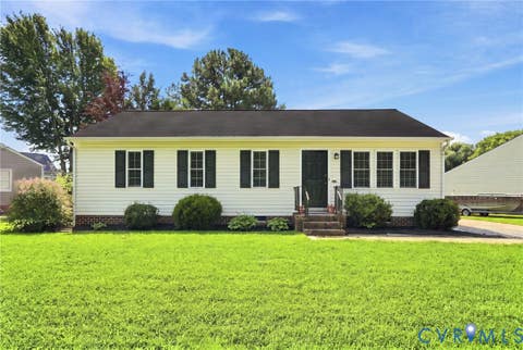Photo of 7481 Old Grove Glen, Mechanicsville, VA 23111 (MLS # 2623015)