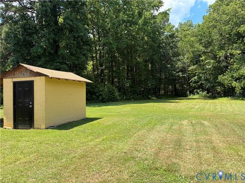 Tiny photo for 6714 Boydton Plank Road, North Dinwiddie, VA 23803 (MLS # 2619850)