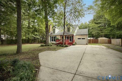 Tiny photo for 7107 Lord Carrington Drive, Gloucester, VA 23061 (MLS # 2533786)