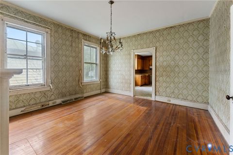 Tiny photo for 310 Grigg Street, Petersburg, VA 23803 (MLS # 2613011)
