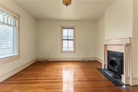 Tiny photo for 310 Grigg Street, Petersburg, VA 23803 (MLS # 2613011)