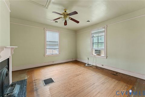Tiny photo for 310 Grigg Street, Petersburg, VA 23803 (MLS # 2613011)