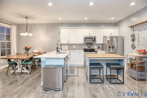 Tiny photo for 27 Trail Street, Hampton, VA 23669 (MLS # 2604991)