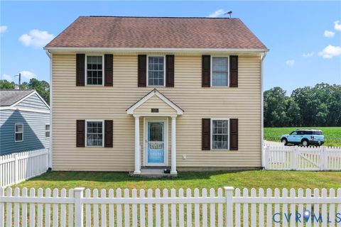 Tiny photo for 110 Hampton Road, Dunnsville, VA 22454 (MLS # 2604889)