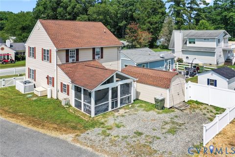Tiny photo for 110 Hampton Road, Dunnsville, VA 22454 (MLS # 2604889)