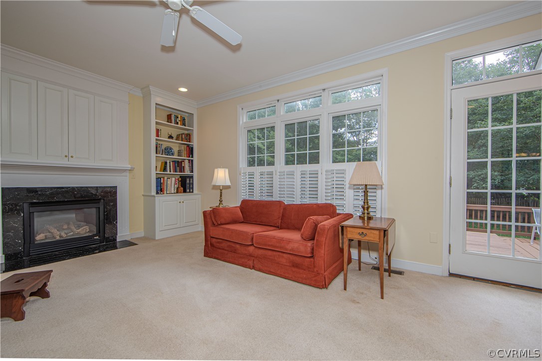 Photo 14 of 40 of 5421 Luxford Way house