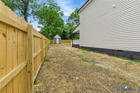 Tiny photo for 660 S Jones Street, Petersburg, VA 23803 (MLS # 2616566)