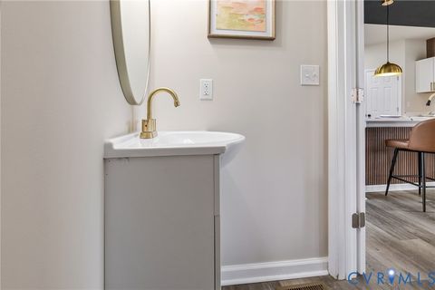 Tiny photo for 660 S Jones Street, Petersburg, VA 23803 (MLS # 2616566)