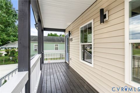 Tiny photo for 660 S Jones Street, Petersburg, VA 23803 (MLS # 2616566)