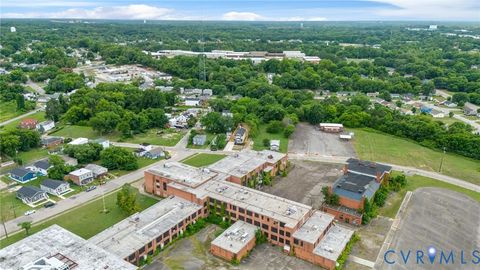 Tiny photo for 660 S Jones Street, Petersburg, VA 23803 (MLS # 2616566)