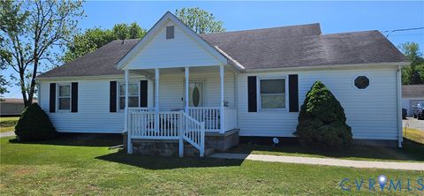Tiny photo for 1025 Sunnyside Road, Tappahannock, VA 22560 (MLS # 2610954)