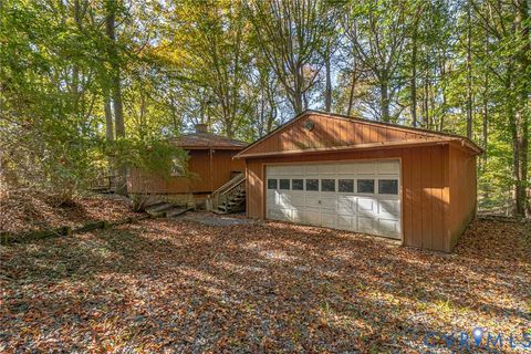 Tiny photo for 316 Plantation Drive, Montross, VA 22520 (MLS # 2533576)