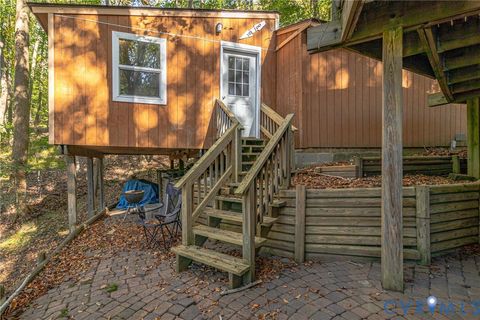 Tiny photo for 316 Plantation Drive, Montross, VA 22520 (MLS # 2533576)