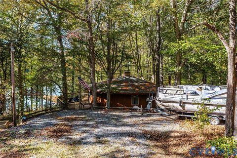 Tiny photo for 316 Plantation Drive, Montross, VA 22520 (MLS # 2533576)