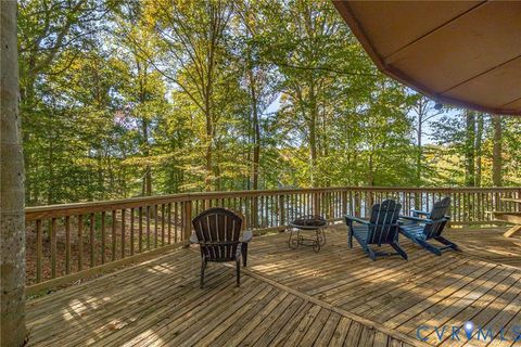 Tiny photo for 316 Plantation Drive, Montross, VA 22520 (MLS # 2533576)