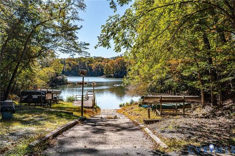 Tiny photo for 316 Plantation Drive, Montross, VA 22520 (MLS # 2533576)