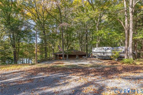 Tiny photo for 316 Plantation Drive, Montross, VA 22520 (MLS # 2533576)