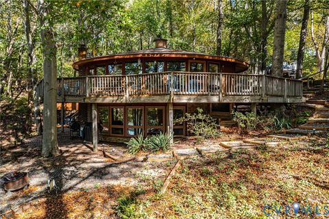 Tiny photo for 316 Plantation Drive, Montross, VA 22520 (MLS # 2533576)