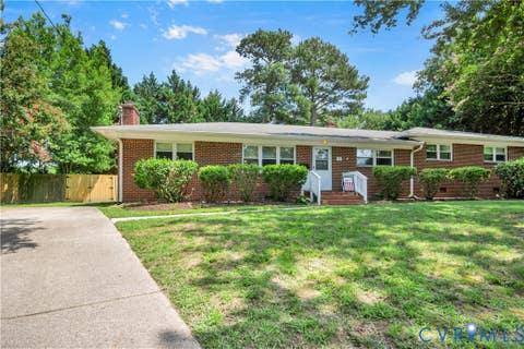Photo for 114 Thomas Nelson Drive