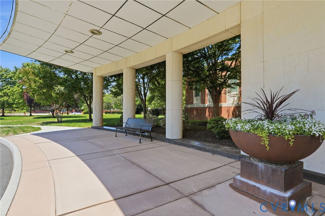 1350 Westwood Avenue U506