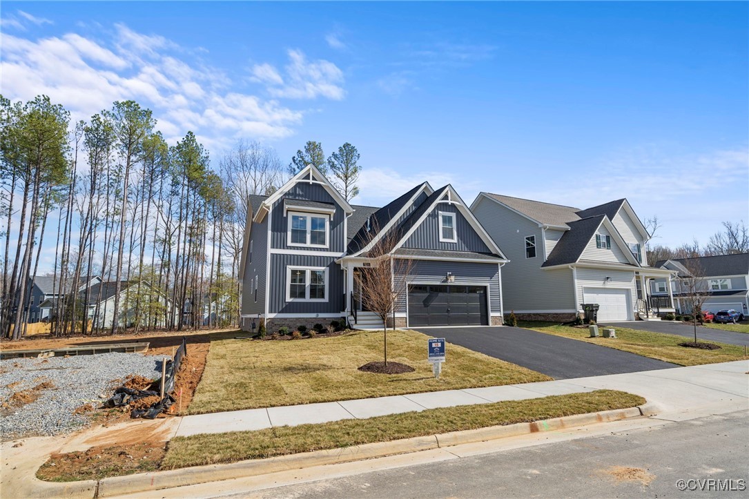 8595 Leanne Lane