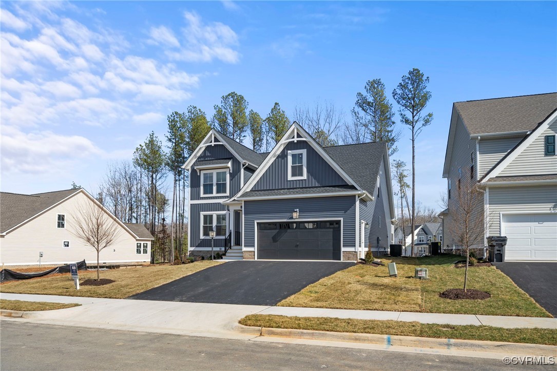 8595 Leanne Lane