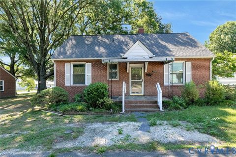 Photo of 3200 Logandale Avenue, Richmond, VA 23224 (MLS # 2614731)
